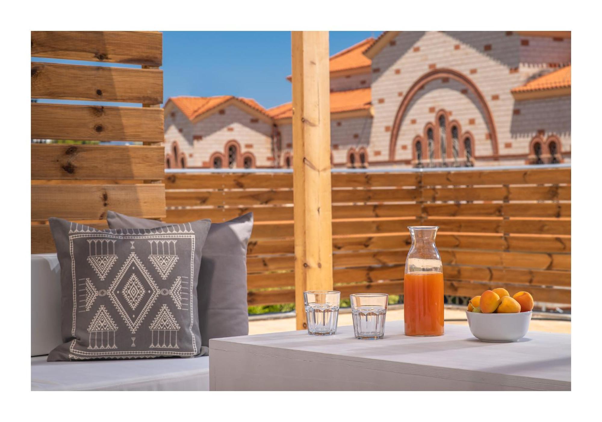 Baulus Yard Apartment Heraklion  ภายนอก รูปภาพ